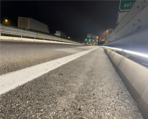 LED light project highway guardrail lighting